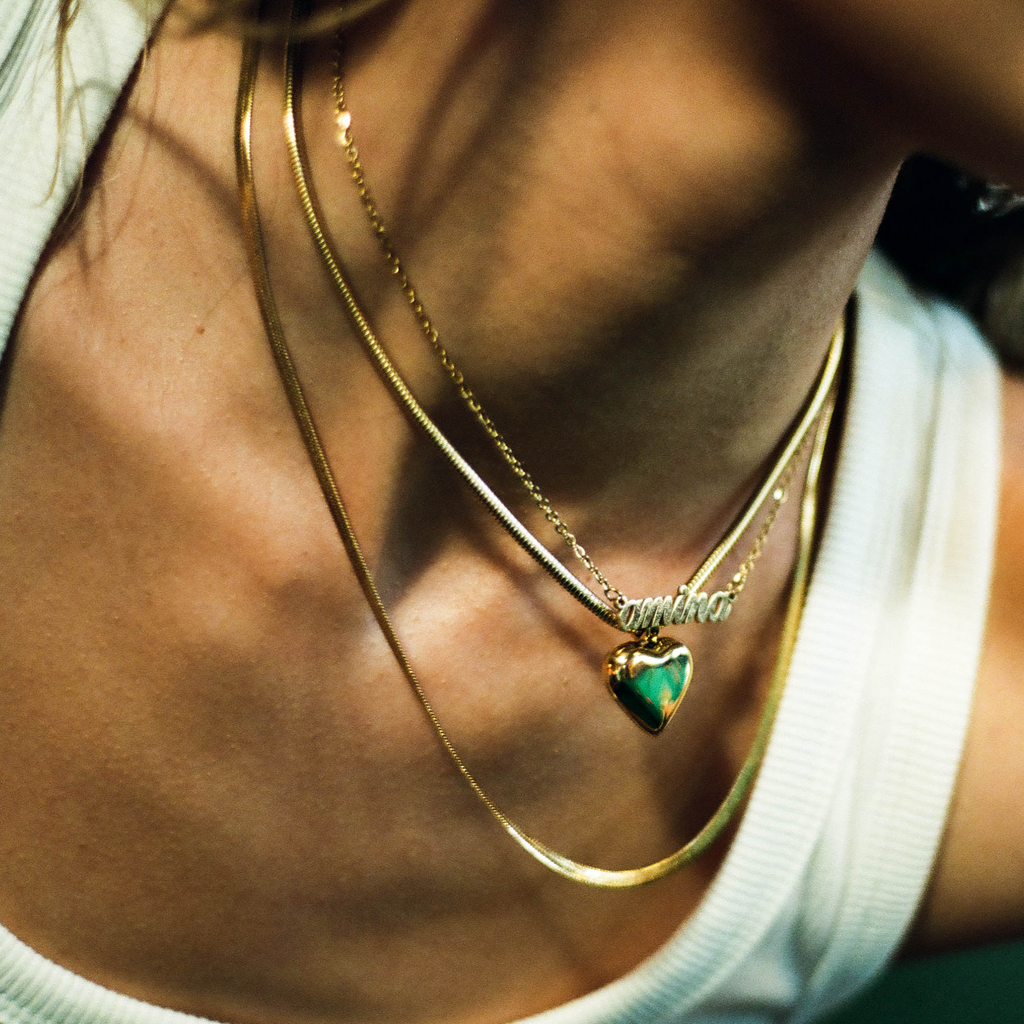 2023 Summer Guide to Layering Necklaces