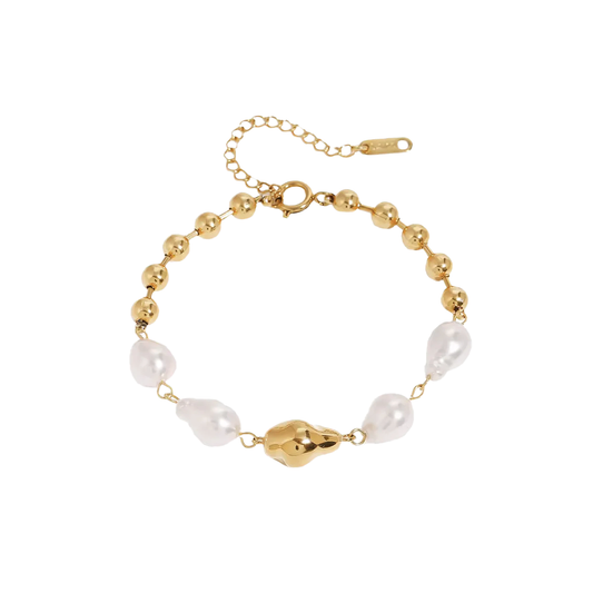 Elevated Pearl Bracelet