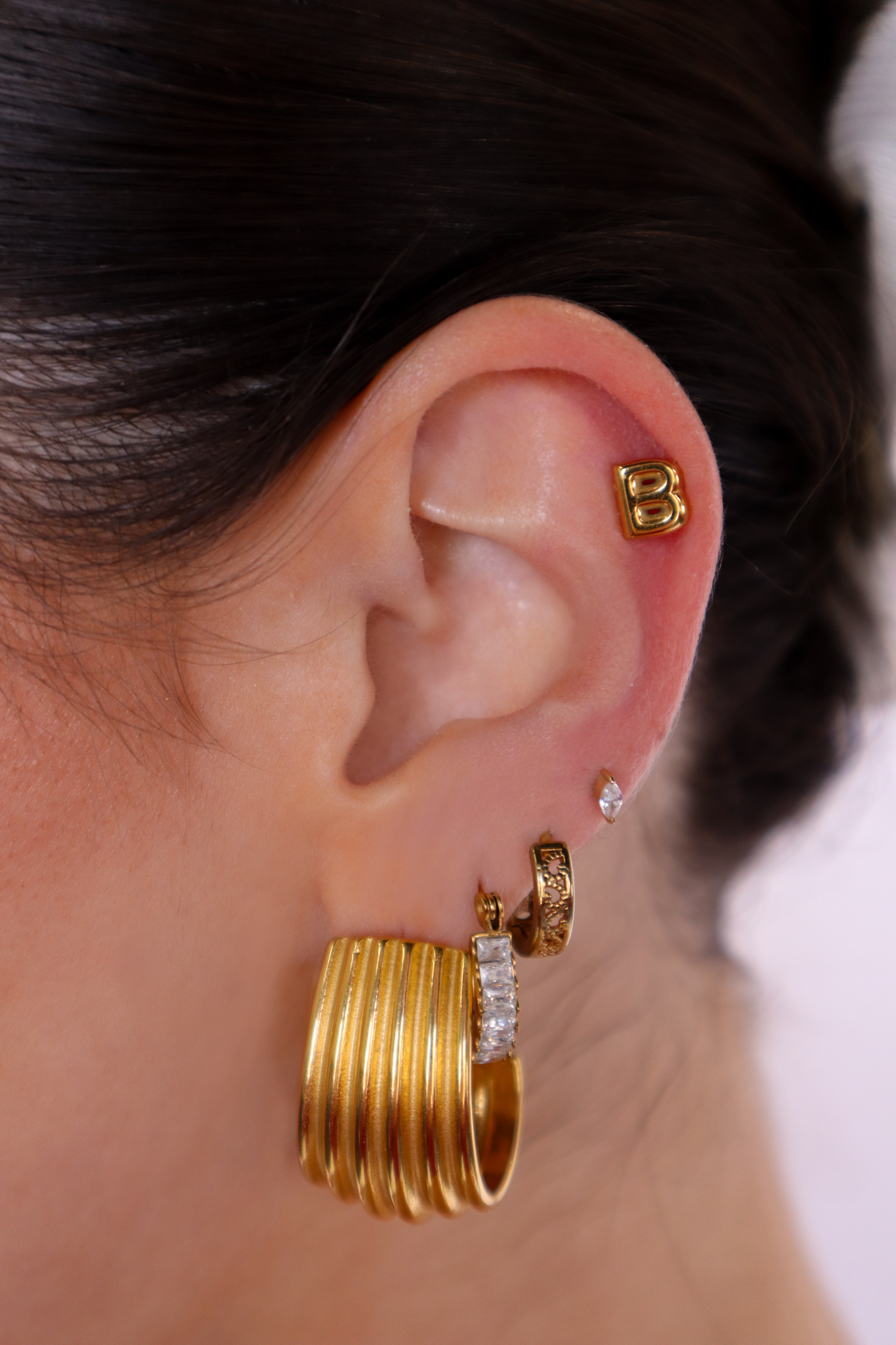 Bubble Initial Studs