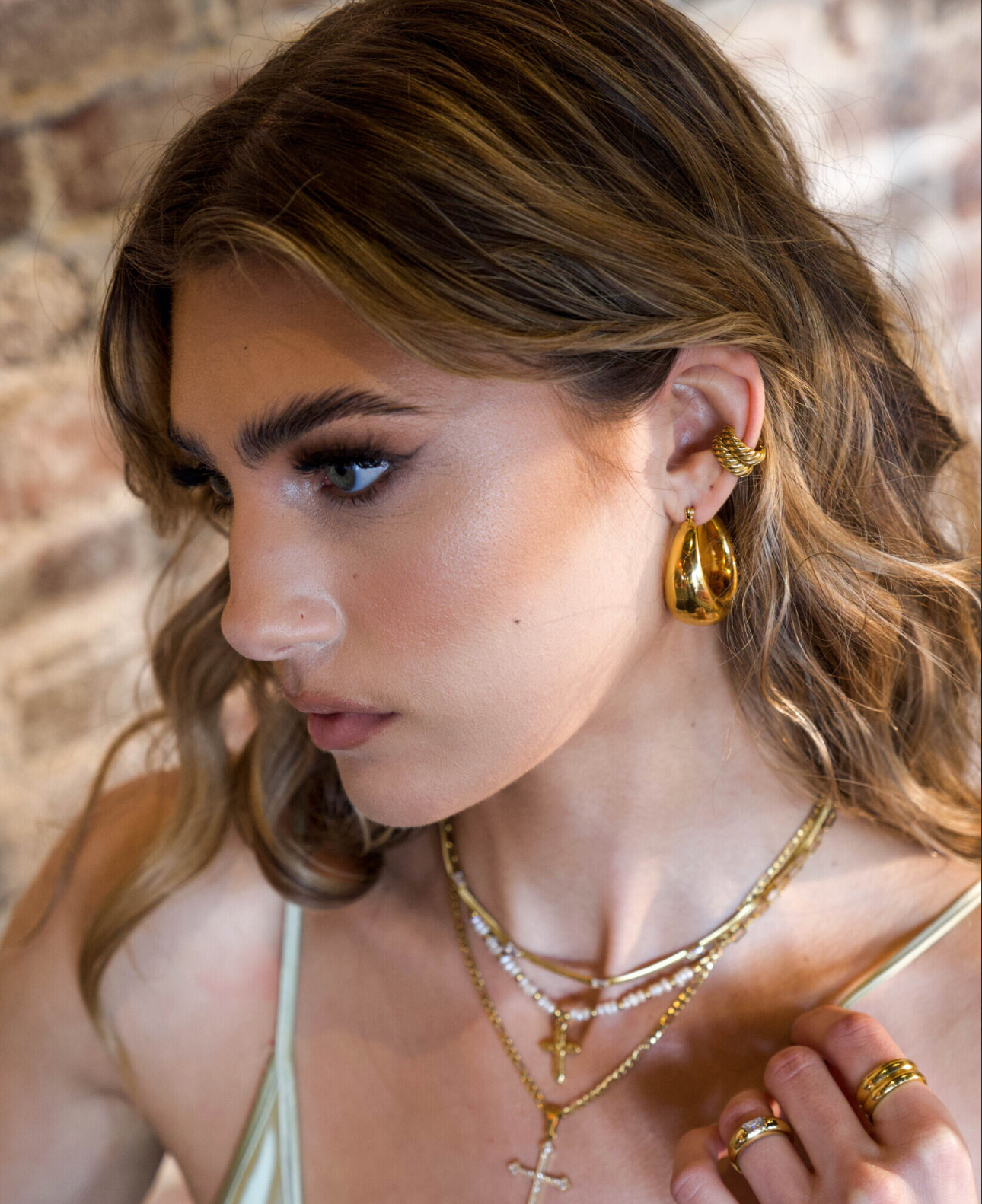 The Statement Hoops
