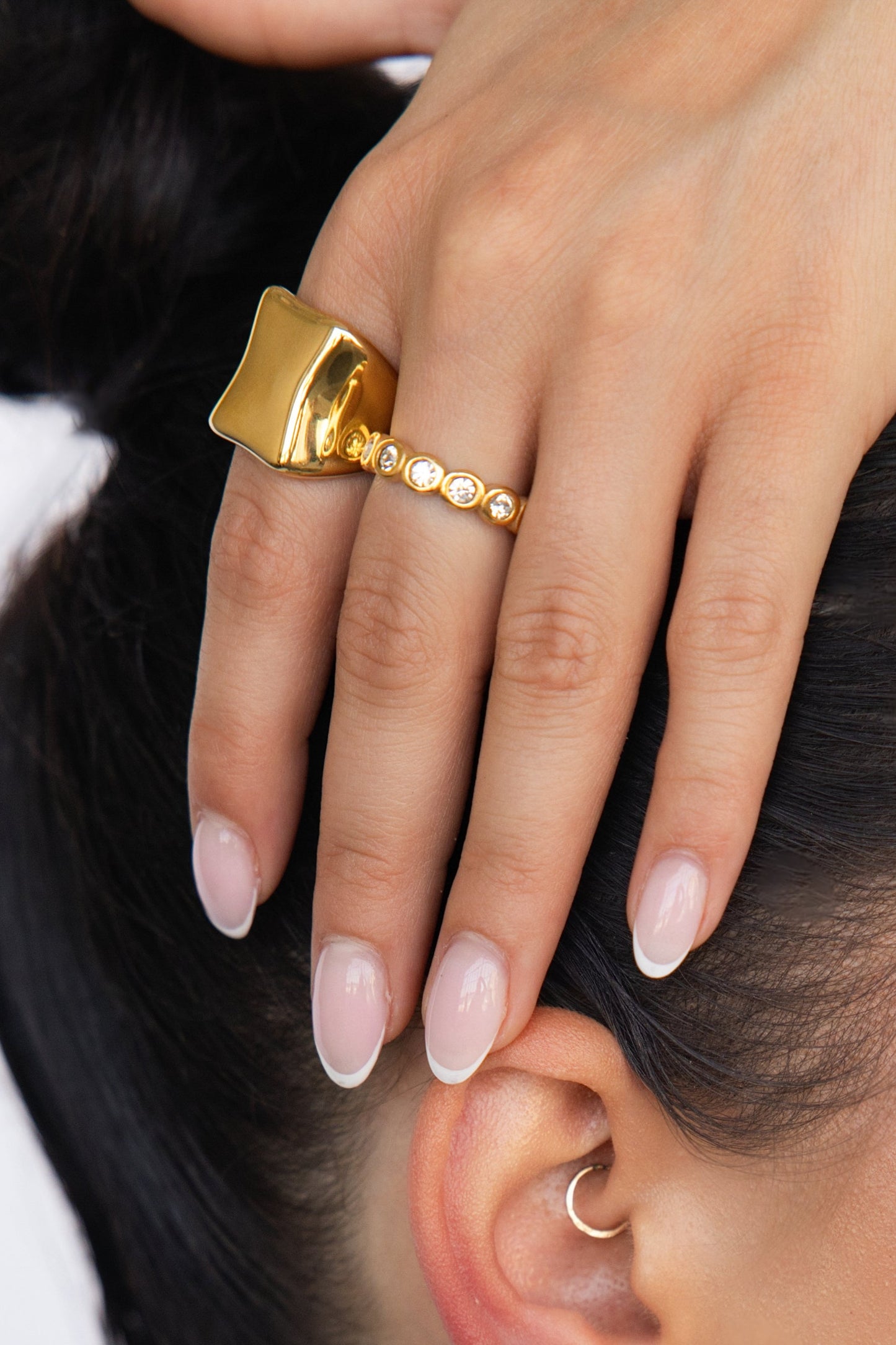 Hourglass Signet Ring