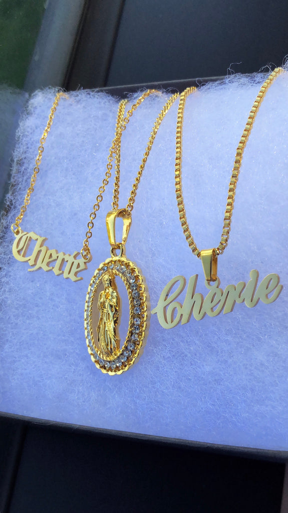 Trendy gold box chain necklace with hanging script nameplate pendant - cherie