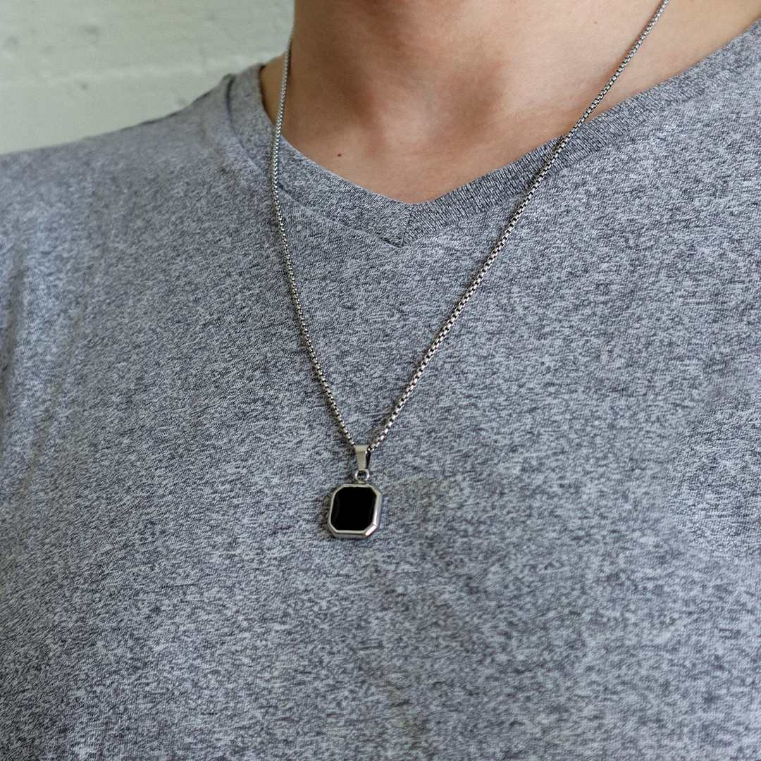 Onyx Pendant Necklace